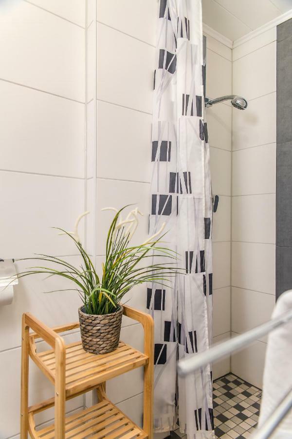 Hotel Garni Kroeger Віттмунд Екстер'єр фото